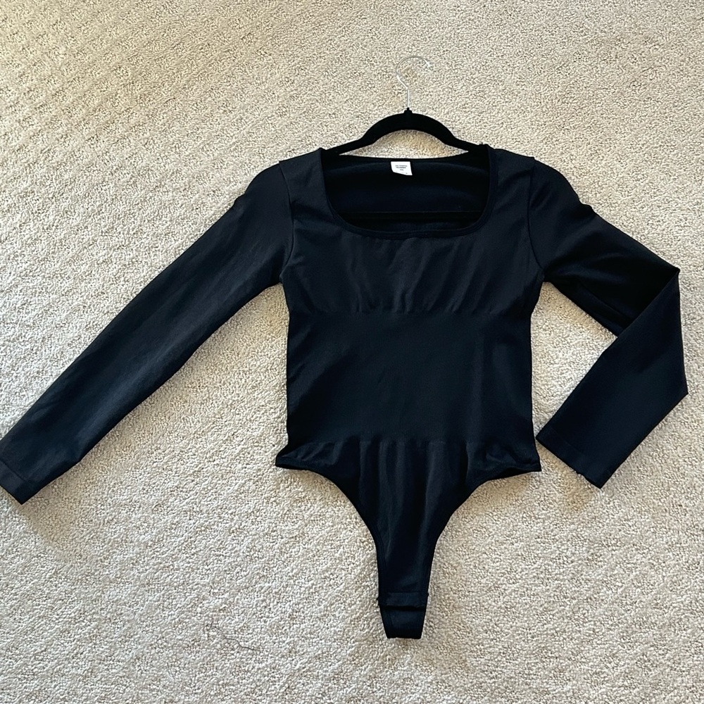 BRAND NEW BLACK SINGE DETAIL LONG SLEEVE BODY SUIT - SNATCH WAIST - SIZE XXL⭐️💋
